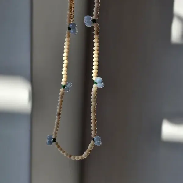 Naszyjnik owocowy | KAMIEŃ RZECZNY, ANGELIT