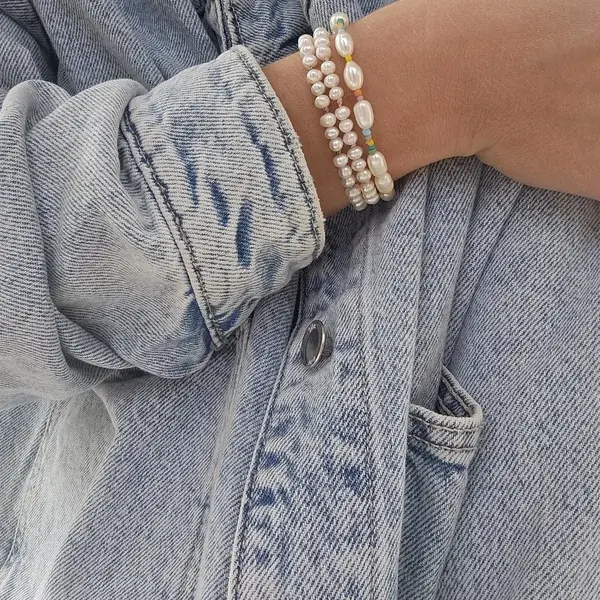 Bransoletka z pereł i pozłacanych kuleczek - obrazek 11