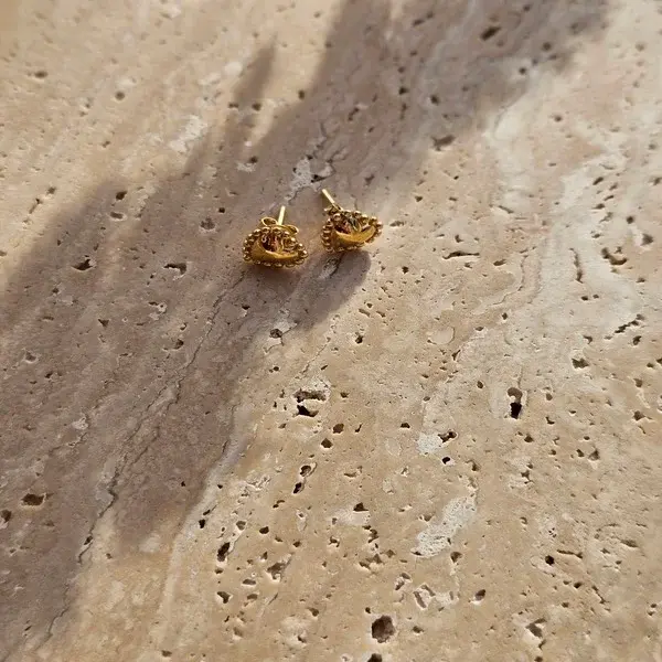 Kolczyki serca z kropeczkami