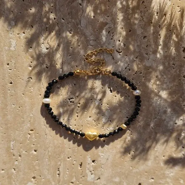 Bransoletka z turmalinów, pereł i serduszka