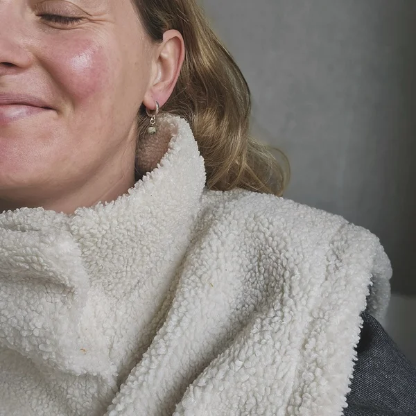 Kolczyki z kamienia jaspis dalmatyński