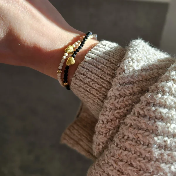 Bransoletka z kamienia rzecznego, pereł i serduszka