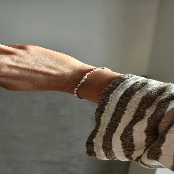 Bransoletka z cudownych nieregularnych perełek i koralików toho