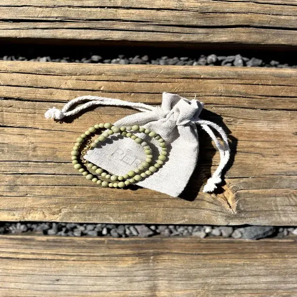 Naszyjnik z kamienia jaspis w kolorze matchy